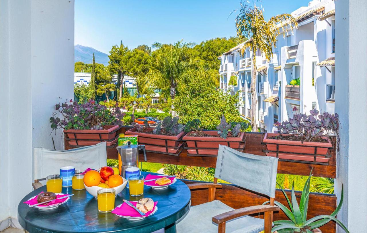 Lovely Apartment In Marbella With Kitchenette Exterior foto